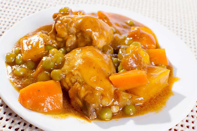 Chicken with vegetables recipe - Spain From The Cuisine